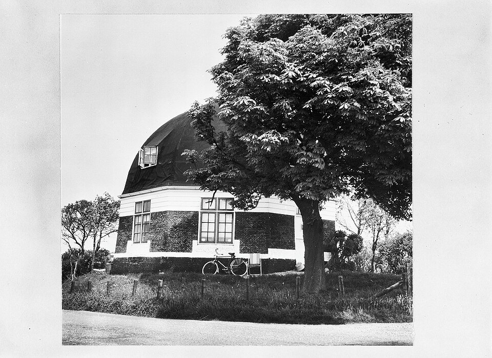 Historische foto van een voormalige molen van de Nieuwkoopse polder
