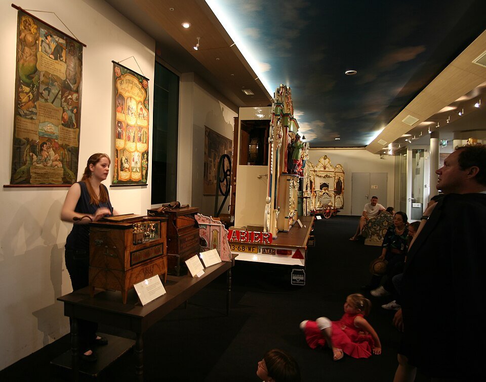 Zelfspelende muziekinstrumenten in Museum Speelklok
