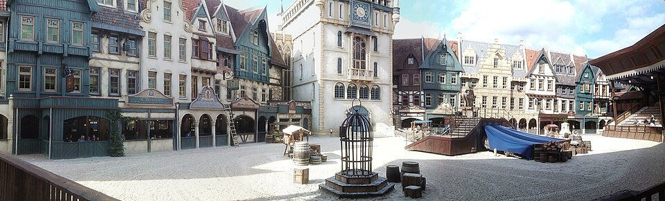 Het decor van Raveleijn in de Efteling