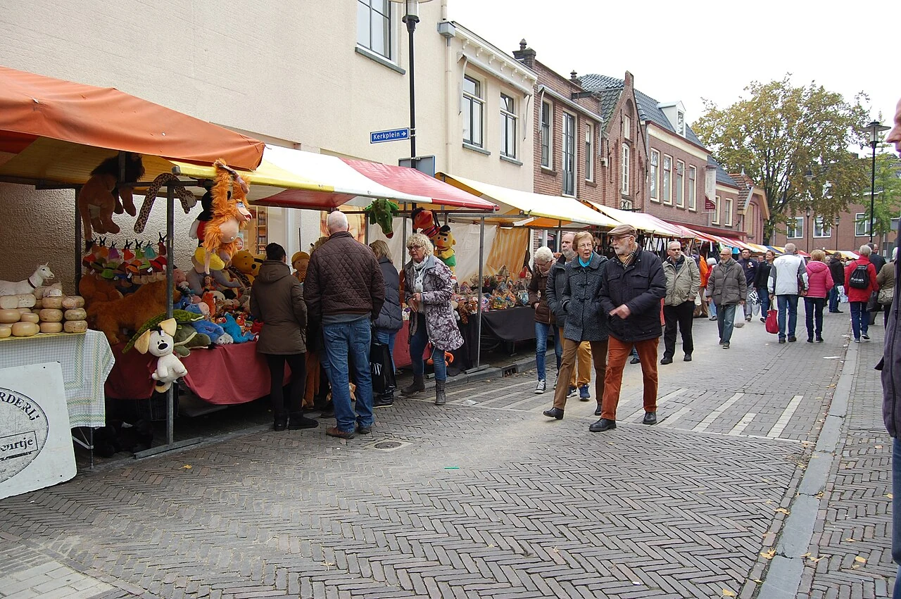 Marktstände bei der Woerdener Koeiemart 2015; Archivfoto.