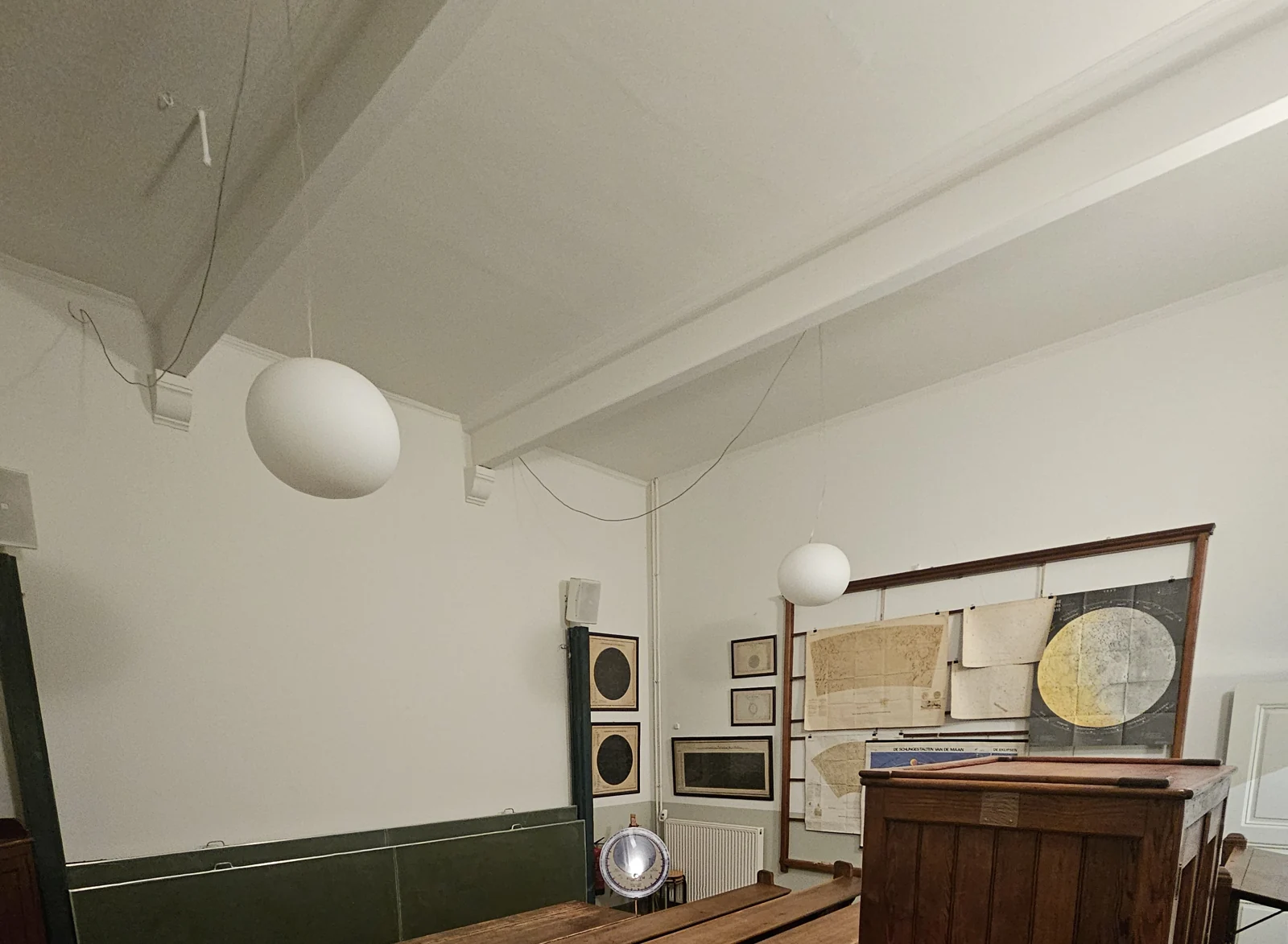 Een historische lesruimte in sterrenwacht en museum Sonnenborgh in Utrecht. Archieffoto december 2023, ter illustratie; geen opname van het Weekend van de Wetenschap 2026.